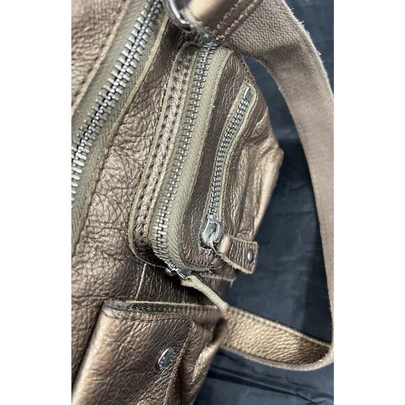 Fossil Pebble Grain Leather Crossbody Handbag Purse Bronze Metallic Pockets - Picture 12 of 14